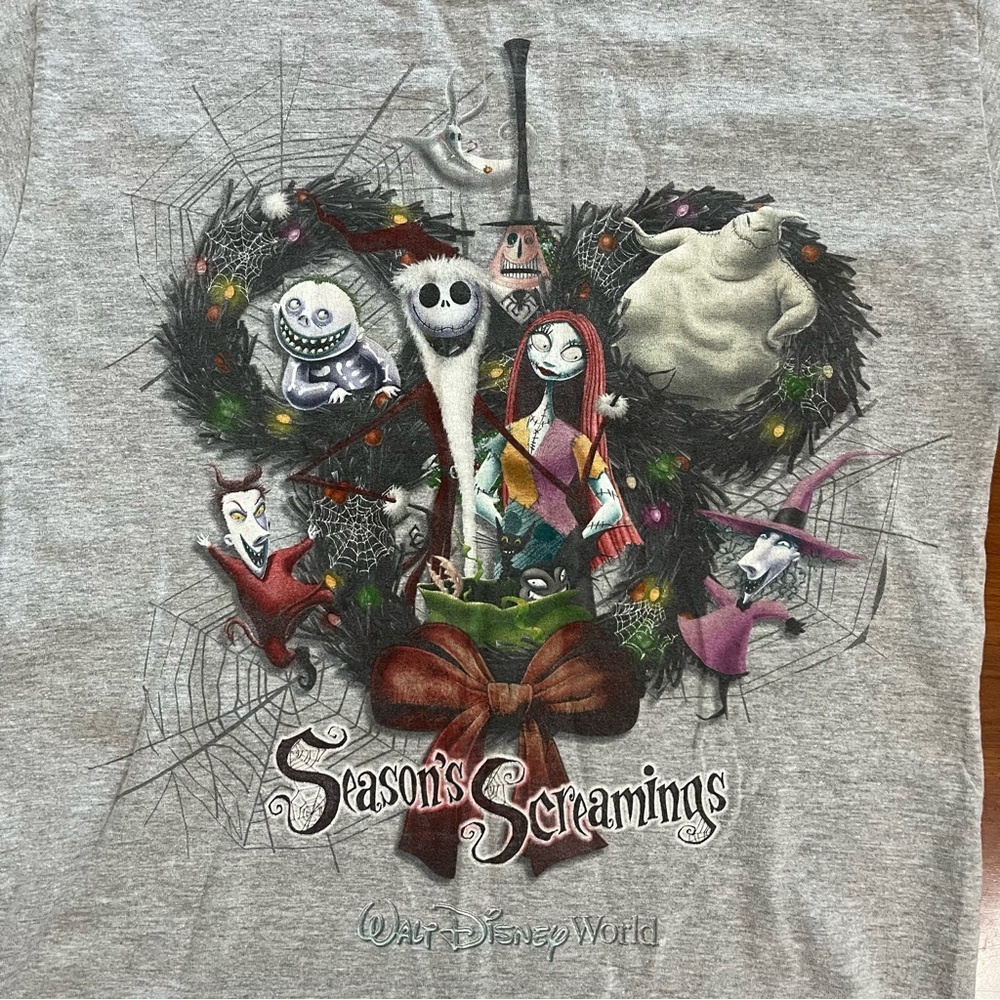 🎃 Disney Nightmare Before Christmas Seasons Screamings Tee Gray Small - Picture 2 of 6